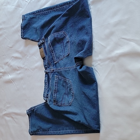 American Eagle medium wash high rise mom jean size 0 - Picture 5 of 7